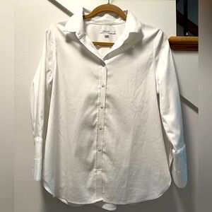 NWOT Chico’s No Iron Stretch Tunic Shirt